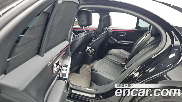 2023 Mercedes-Benz S-Class W223 S350 d Sold VIN W1K6F3AB1PA192937 – engine bay