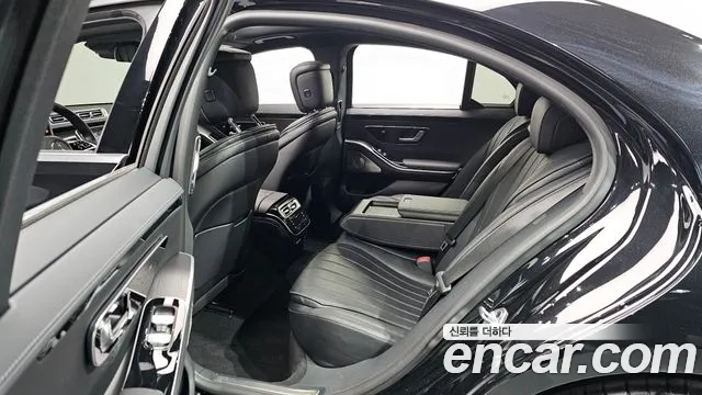 2023 Mercedes-Benz S-Class W223 S350 d Sold VIN W1K6F3AB2PA212001 – exterior detail