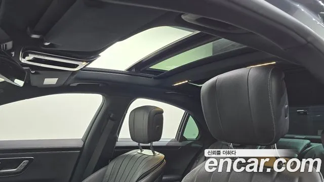 2021 Mercedes-Benz S-Class W223 S350 d Sold VIN W1K6F3AB7MA013893 – interior seats