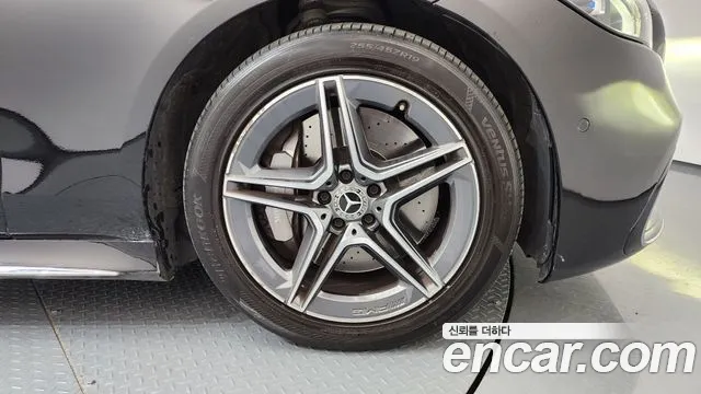 2022 Mercedes-Benz S-Class W223 S400 d 4MATIC Sold VIN W1K6F3DB6NA089697 – undercarriage