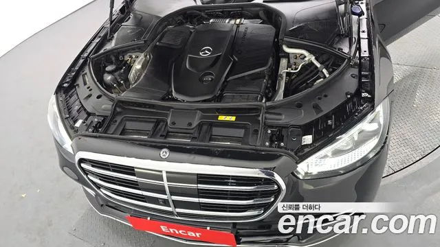 2022 Mercedes-Benz S-Class W223 S400 d 4MATIC Sold VIN W1K6F3DBXNA157919 – exterior detail 2022 Mercedes-Benz S-Class W223 S400 d 4MATIC Sold VIN W1K6F3DBXNA157919 – exterior detail