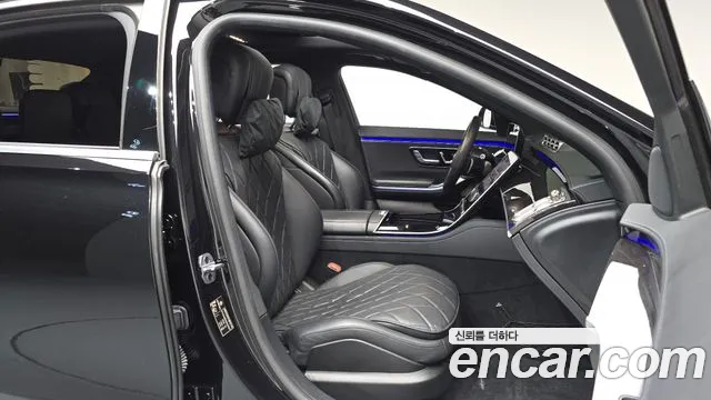 2021 Mercedes-Benz S-Class W223 S500L 4MATIC Sold VIN W1K6G6DBXMA060359 – trunk area