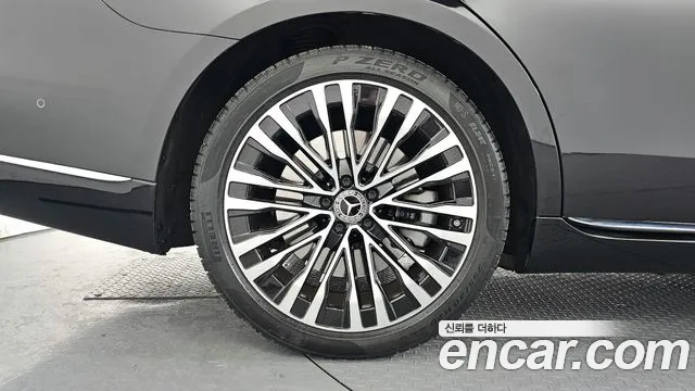2021 Mercedes-Benz S-Class W223 S580L 4MATIC Sold VIN W1K6G7GBXMA061898 – side profile