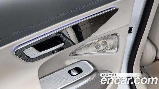 2025 Mercedes-Benz E-Class W214 E300 4MATIC Exclusive Sold VIN W1KLF4HB1SA100328 – side profile