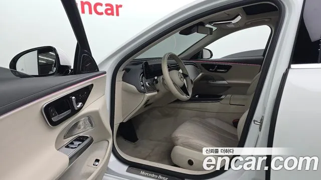 2024 Mercedes-Benz E-Class W214 E300 4MATIC Exclusive Sold VIN W1KLF4HB4RA071532 – engine bay 2024 Mercedes-Benz E-Class W214 E300 4MATIC Exclusive Sold VIN W1KLF4HB4RA071532 – engine bay