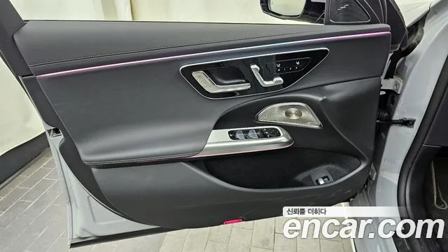 2025 Mercedes-Benz E-Class W214 E300 4matic Exclusive Sold VIN W1KLF4HB4SA174990 – front exterior