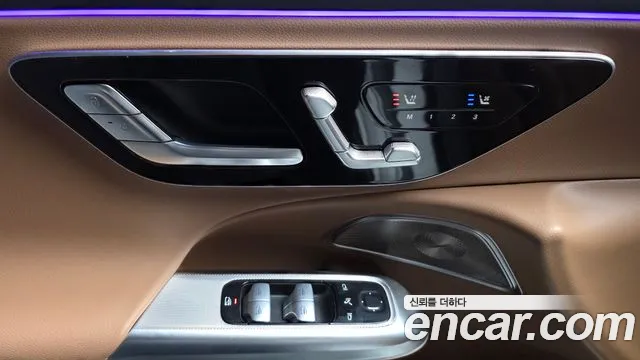 2025 Mercedes-Benz E-Class W214 E300 4MATIC AMG Line Sold VIN W1KLF4HB5SA145014 – exterior detail