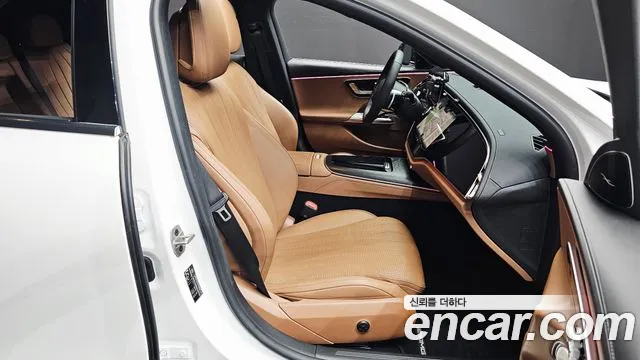 2025 Mercedes-Benz E-Class W214 E300 4MATIC AMG Line Sold VIN W1KLF4HBXSA107228 – photo 23