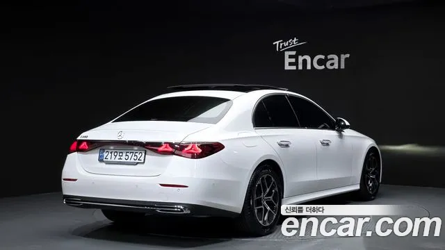 2024 Mercedes-Benz E-Class W214 E200 Avantgarde Sold VIN W1KLF5AB0RA077604 – photo 16