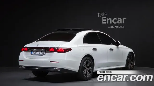 2026 Mercedes-Benz E-Class W214 E200 Avantgarde VIN W1KLF5AB0TA196986