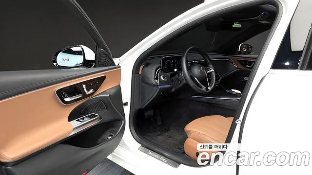 2024 Mercedes-Benz E-Class W214 E200 Avantgarde Sold VIN W1KLF5AB1RA076333 – rear exterior