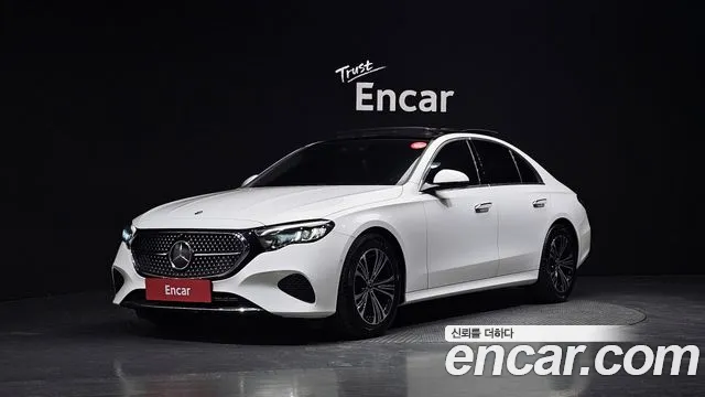 2025 Mercedes-Benz E-Class W214 E200 Avantgarde Sold VIN W1KLF5AB5SA114328 – front exterior