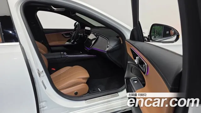 2026 Mercedes-Benz E-Class W214 E200 AMG Line Sold VIN W1KLF5AB7TA198427 – interior seats