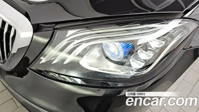 2020 Mercedes-Benz S-Class W222 Maybach S560 4MATIC Sold VIN W1KUX8GBXLA530841 – photo 24 2020 Mercedes-Benz S-Class W222 Maybach S560 4MATIC Sold VIN W1KUX8GBXLA530841 – photo 24