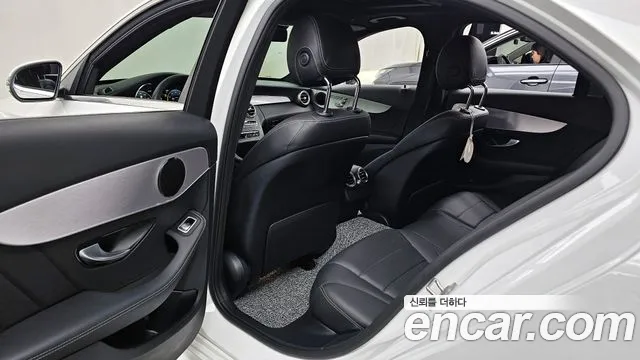 2021 Mercedes-Benz C-Class W205 C200 AMG Line Sold VIN W1KWF8AB1MR608611 – photo 19