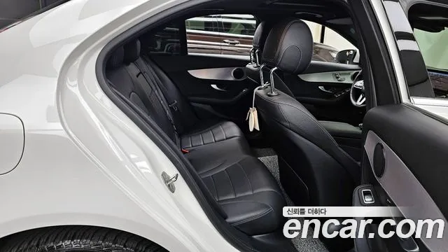 2021 Mercedes-Benz C-Class W205 C200 AMG Line Sold VIN W1KWF8AB1MR608611 – photo 29