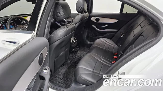 2021 Mercedes-Benz C-Class W205 C200 AMG Line Sold VIN W1KWF8AB6MR636436 – dashboard