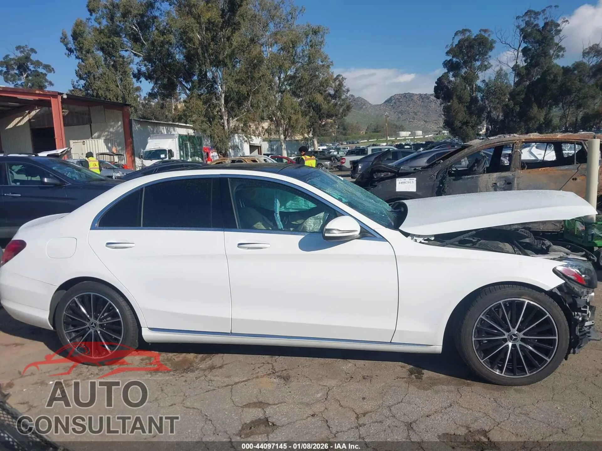 2021 MERCEDES-BENZ C 300 Damaged VIN W1KWF8DB5MR647178 – photo 14