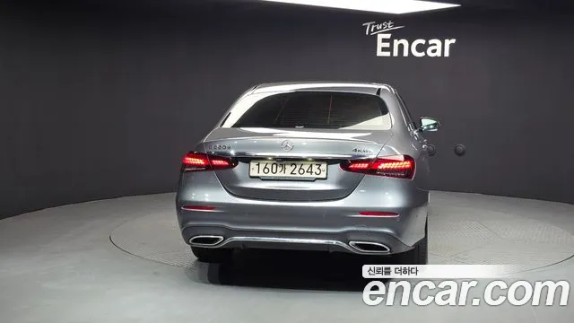 2021 Mercedes-Benz E-Class W213 E220d 4MATIC AMG Line Sold VIN W1KZF0FB4MA932058 – side profile