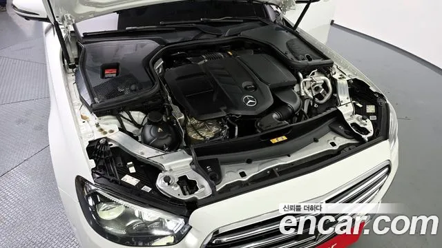 2021 Mercedes-Benz E-Class W213 E220d 4matic Exclusive Sold VIN W1KZF0FB6MA954840 – front exterior