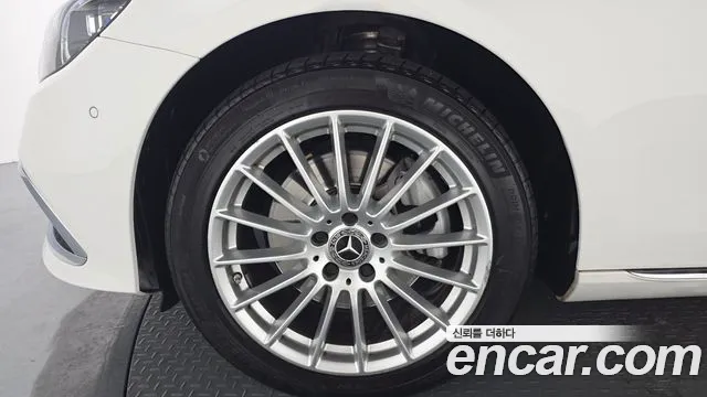 2022 Mercedes-Benz E-Class W213 E220d 4MATIC Exclusive VIN W1KZF0FB6NB026750