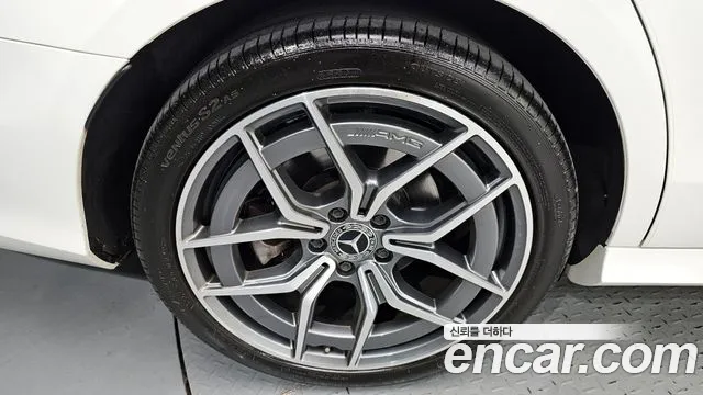 2022 Mercedes-Benz E-Class W213 E220d 4MATIC AMG Line Sold VIN W1KZF0FB9NB082035 – exterior detail