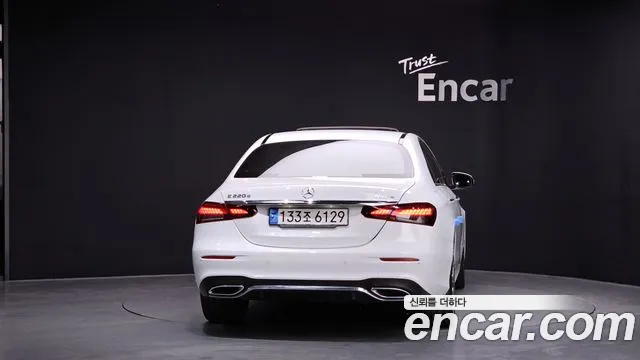 2022 Mercedes-Benz E-Class W213 E220d 4MATIC AMG Line Sold VIN W1KZF0FB9NB082035 – photo 13