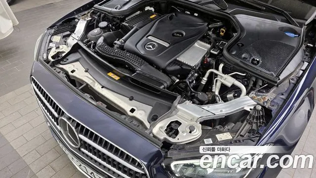 2022 Mercedes-Benz E-Class W213 E250 Avantgarde VIN W1KZF4FB1NB030910