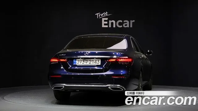 2022 Mercedes-Benz E-Class W213 E250 Avantgarde Sold VIN W1KZF4FB1NB030910 – engine bay