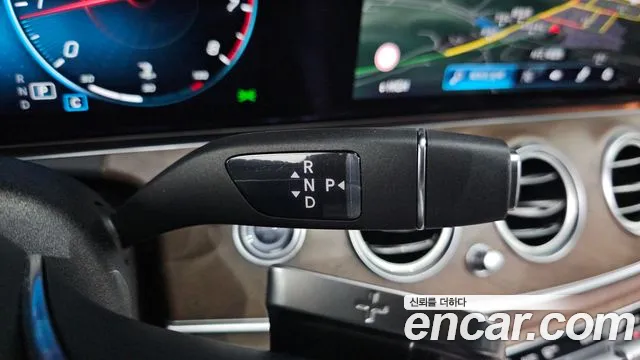 2022 Mercedes-Benz E-Class W213 E250 Exclusive Sold VIN W1KZF4FB1NB057105 – dashboard