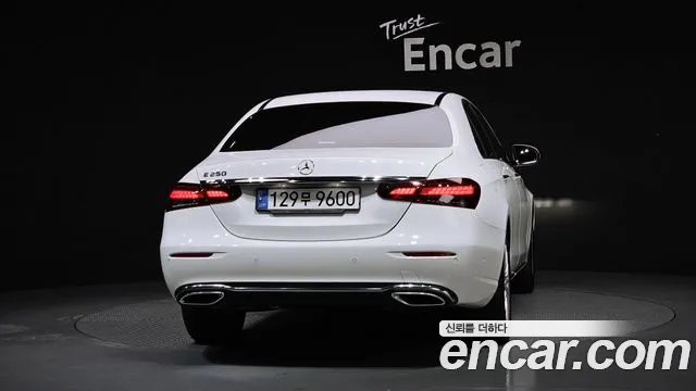 2022 Mercedes-Benz E-Class W213 E250 Exclusive Sold VIN W1KZF4FB2NB068887 – photo 26