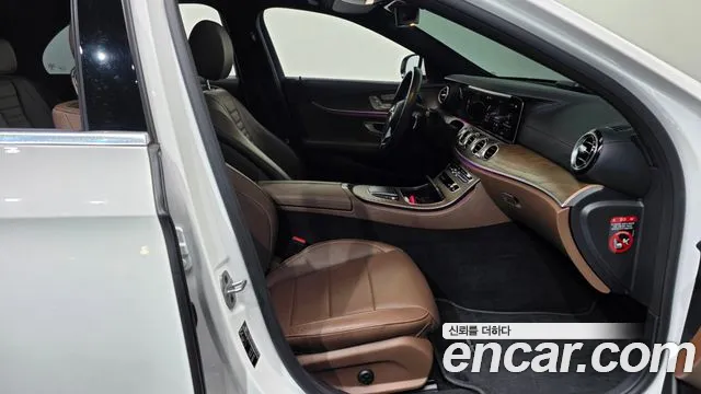 2021 Mercedes-Benz E-Class W213 E250 Exclusive Sold VIN W1KZF4FB3MA962725 – interior seats