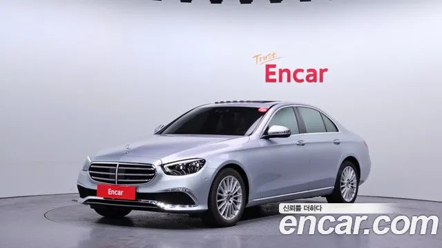 2021 Mercedes-Benz E-Class W213 E250 Exclusive Sold VIN W1KZF4FB4MA940135 – rear exterior