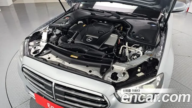 2021 Mercedes-Benz E-Class W213 E250 Exclusive Sold VIN W1KZF4FB4MA940135 – engine bay