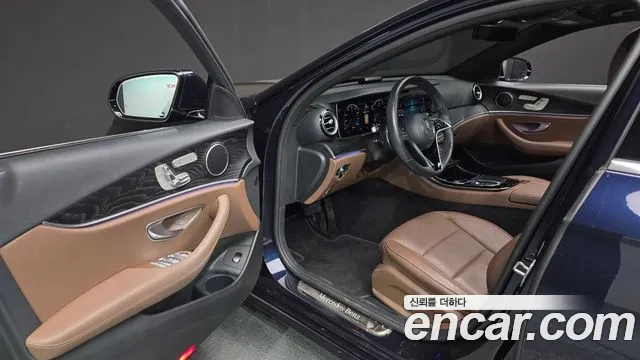 2022 Mercedes-Benz E-Class W213 E250 Avantgarde Sold VIN W1KZF4FB4NB039228 – engine bay 2022 Mercedes-Benz E-Class W213 E250 Avantgarde Sold VIN W1KZF4FB4NB039228 – engine bay