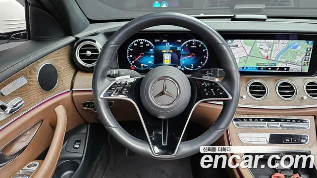 2022 Mercedes-Benz E-Class W213 E250 Exclusive Sold VIN W1KZF4FB4NB040766 – dashboard