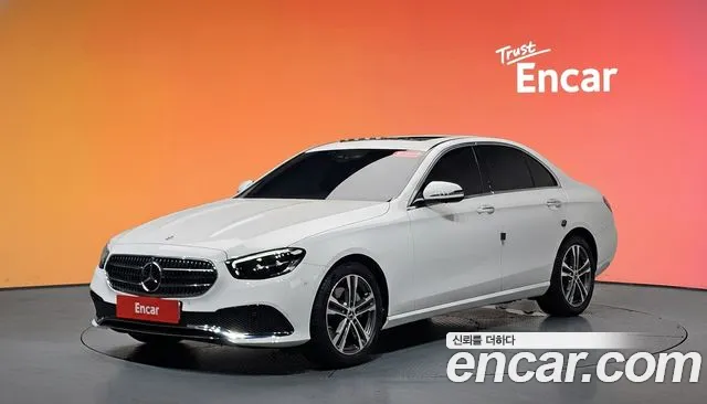 2023 Mercedes-Benz E-Class W213 E250 Avantgarde Sold VIN W1KZF4FB4PB165351 – trunk area