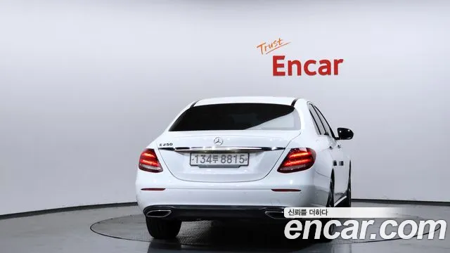 2020 Mercedes-Benz E-Class W213 E250 Avantgarde Sold VIN W1KZF4FB5LA845100 – photo 19