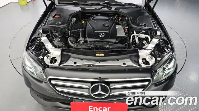 2020 Mercedes-Benz E-Class W213 E250 Avantgarde Sold VIN W1KZF4FB6LA835403 – photo 14