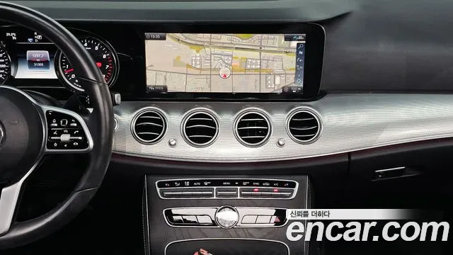 2020 Mercedes-Benz E-Class W213 E250 Avantgarde Sold VIN W1KZF4FB6LA835403 – photo 23