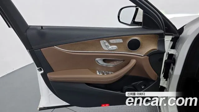 2022 Mercedes-Benz E-Class W213 E250 Exclusive Sold VIN W1KZF4FB6NB042146 – front exterior 2022 Mercedes-Benz E-Class W213 E250 Exclusive Sold VIN W1KZF4FB6NB042146 – front exterior