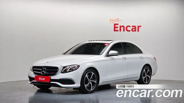 2020 Mercedes-Benz E-Class W213 E250 Avantgarde Sold VIN W1KZF4FB7LA764972 – exterior detail