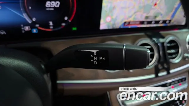 2021 Mercedes-Benz E-Class W213 E250 Exclusive Sold VIN W1KZF4FB7MA957348 – dashboard
