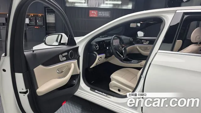 2022 Mercedes-Benz E-Class W213 E250 Avantgarde Sold VIN W1KZF4FB7NB072319 – photo 11