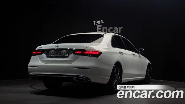 2022 Mercedes-Benz E-Class W213 E250 Avantgarde VIN W1KZF4FB7NB077312
