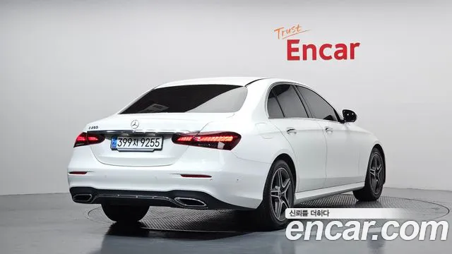 2023 Mercedes-Benz E-Class W213 E250 AMG Line Sold VIN W1KZF4FB7PB160970 – interior seats