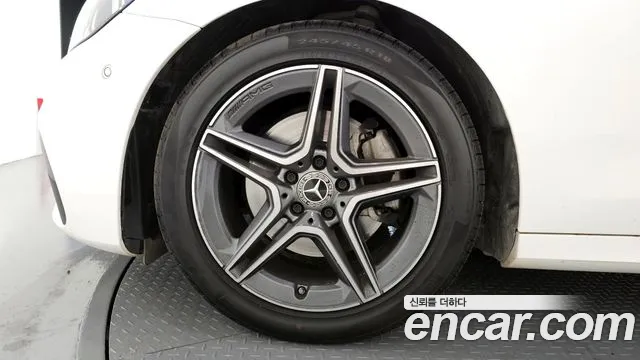 2023 Mercedes-Benz E-Class W213 E250 AMG Line Sold VIN W1KZF4FB7PB160970 – undercarriage