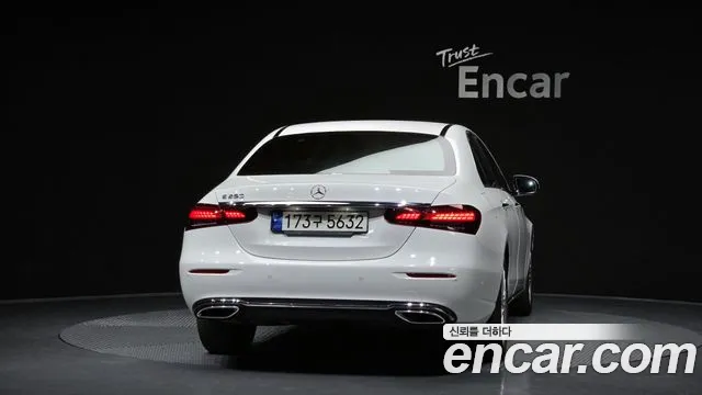 2021 Mercedes-Benz E-Class W213 E250 Exclusive VIN W1KZF4FB8MA958850