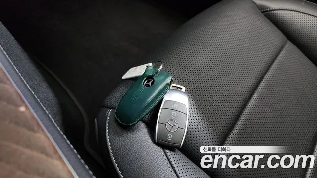 2022 Mercedes-Benz E-Class W213 E250 Exclusive Sold VIN W1KZF4FB8NB092675 – photo 17