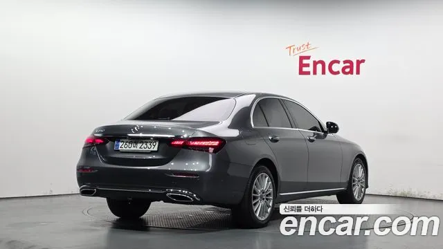 2023 Mercedes-Benz E-Class W213 E250 Exclusive Sold VIN W1KZF4FB9PB163613 – exterior detail 2023 Mercedes-Benz E-Class W213 E250 Exclusive Sold VIN W1KZF4FB9PB163613 – exterior detail